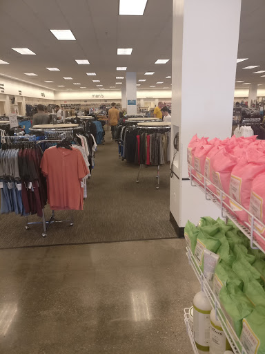 Department Store «Nordstrom Rack Rookwood Pavilion», reviews and photos, 2692 Madison Rd, Cincinnati, OH 45208, USA