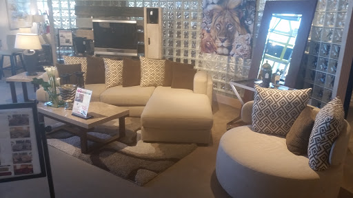 Furniture Store «Rooms To Go Furniture Store - Daytona Beach», reviews and photos, 2375 W International Speedway Blvd, Daytona Beach, FL 32114, USA