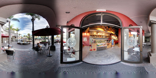 Coffee Shop «The Coffee Bean & Tea Leaf», reviews and photos, 200 Main St #109, Huntington Beach, CA 92648, USA