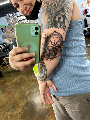 Tattoo Shop «Main Street Tattoo», reviews and photos, 303 N Main St, Mauldin, SC 29662, USA