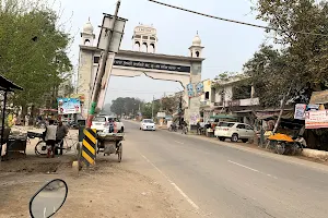 Mata Sulakhni Gate image