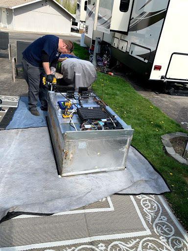 Auto Repair Shop «Blue Lake Auto & RV Repair», reviews and photos, 2650 Fairview Pkwy, Fairview, OR 97024, USA