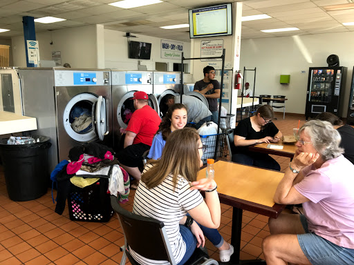 Laundromat «Atlantic Coast Coin Laundry», reviews and photos, 419 S College Rd #30, Wilmington, NC 28403, USA