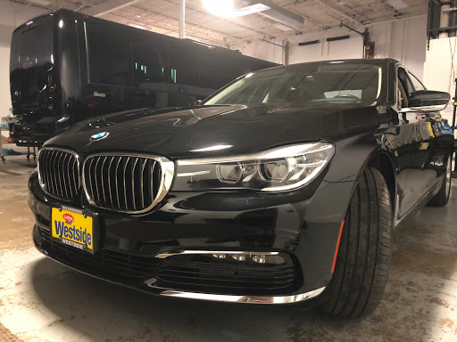 Volkswagen Dealer «Luther Westside Volkswagen», reviews and photos, 2370 MN-100, St Louis Park, MN 55416, USA