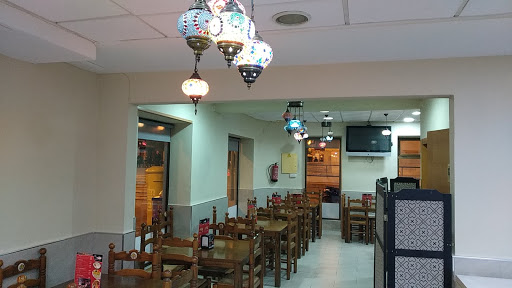 Bosphorus Turkish Restaurant - Av. de la Llibertat, 7, 03690 Sant Vicent del Raspeig, Alicante, España