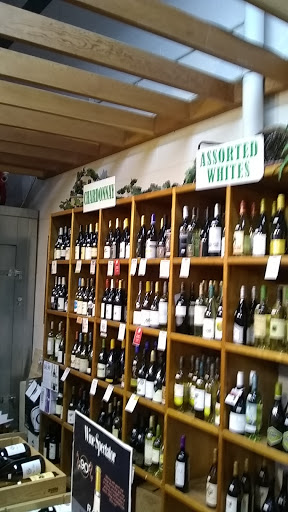 Liquor Store «Sweetwater Package Store», reviews and photos, 3900 Peachtree Industrial Blvd, Duluth, GA 30096, USA