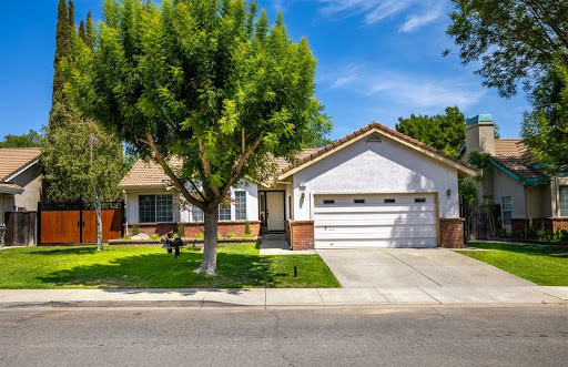 INTERO Vacaville Solano County Real Estate Realtor Elizabeth Fry Team image