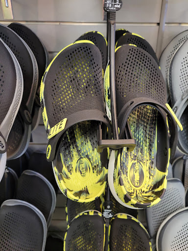 Shopping Mall «Johnson Creek Premium Outlets», reviews and photos, 575 Linmar Ln, Johnson Creek, WI 53038, USA