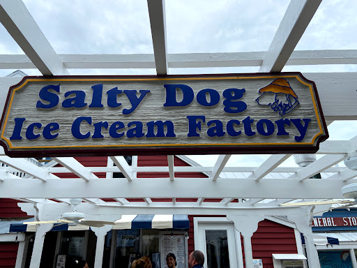 Ice Cream Shop «Salty Dog Ice Cream Factory», reviews and photos, 232 S Sea Pines Dr #304, Hilton Head Island, SC 29928, USA