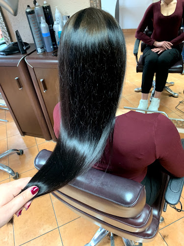 Scarlet - Salon fryzjerski - Koszalin