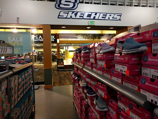 Shoe Store «SKECHERS Factory Outlet», reviews and photos, 4000 Baldwin Rd, Auburn Hills, MI 48326, USA