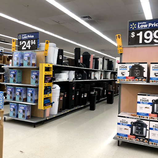 Department Store «Walmart Supercenter», reviews and photos, 5900 Perkiomen Ave, Reading, PA 19606, USA