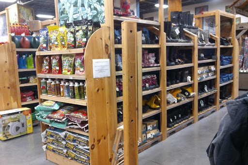 Pet Supply Store «CountryMax - Spencerport», reviews and photos, 4658 W Ridge Rd, Spencerport, NY 14559, USA
