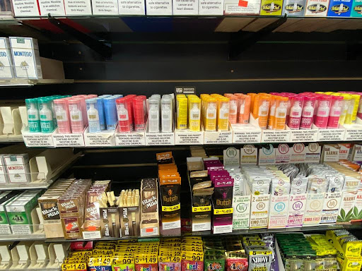 Clothing Store «Norcal Clothing and Smoke Shop», reviews and photos, 5802 Lindhurst Ave, Marysville, CA 95901, USA