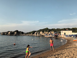 Photo de Sant'Agostino Beach avec un rivage spacieux