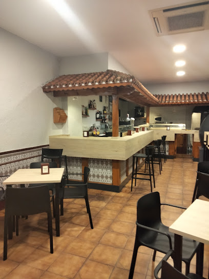 La Bodeguilla - C. Obispo Zarranz y Pueyo, 5, 37700 Béjar, Salamanca, Spain