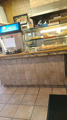 Shopping Mall «Sunrise Plaza Shopping Center», reviews and photos, 656 Wellwood Ave, Lindenhurst, NY 11757, USA