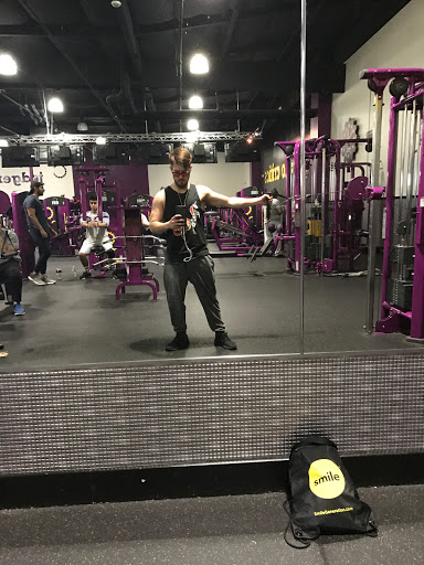 Gym «Planet FItness», reviews and photos, 1175 W March Ln, Stockton, CA 95207, USA