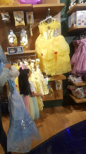 Toy Store «Disney Store», reviews and photos, 2134 Montebello Town Center, Montebello, CA 90640, USA