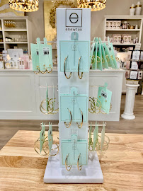 Nola Living Home Interiors - Photo 9 - Car repair in Metairie, LA, Metairie