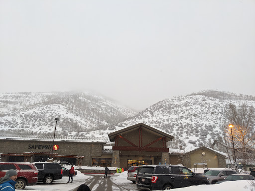 Grocery Store «Safeway», reviews and photos, 2131 N Frontage Rd W, Vail, CO 81657, USA
