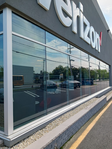 Cell Phone Store «Verizon», reviews and photos, 333 NJ-18, East Brunswick, NJ 08816, USA