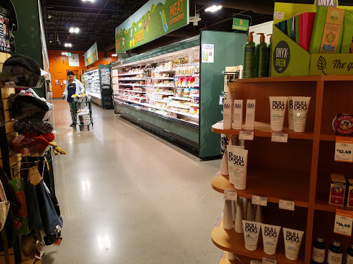 Natural Foods Store «Natural Grocers», reviews and photos, 3440 S Tower Rd, Aurora, CO 80013, USA