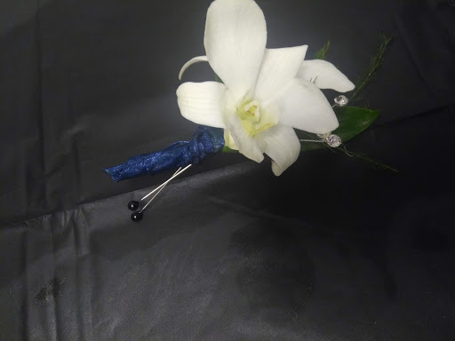 Florist «Brighton Florist», reviews and photos, 2220 E Bridge St, Brighton, CO 80601, USA