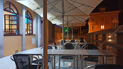Restaurante Sargo - Rúa de Rosalía de Castro, 2, 27880 Burela, Lugo, Spain