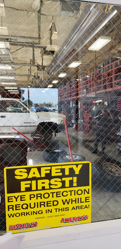 Tire Shop «Discount Tire Store - Murray, UT», reviews and photos, 120 E 4500 S, Murray, UT 84107, USA