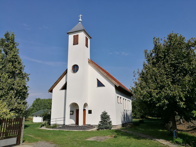 Szent László Ökumenikus kápolna Pörböly - Templom