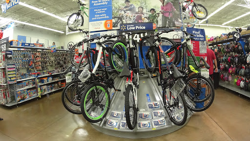 Department Store «Walmart Supercenter», reviews and photos, 27931 Kelly Johnson Pkwy, Santa Clarita, CA 91355, USA