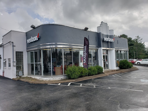 Cell Phone Store «Verizon Authorized Retailer, TCC», reviews and photos, 625 West Chester Pike, Havertown, PA 19083, USA