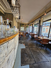Atmosphère du Restaurant Loui's Corner à Paris - n°15