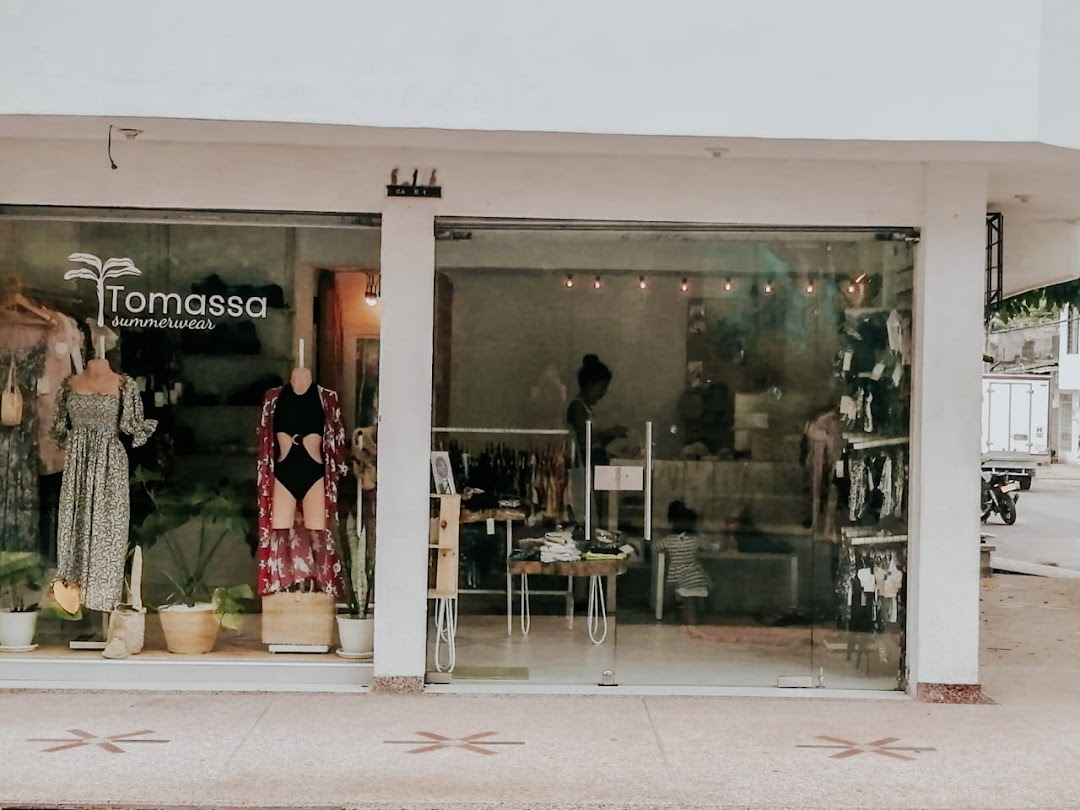Tomassa Summerwear