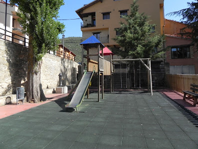 Parque infantil Arcos Av. de Blas Murria, 10, 44421 Arcos de las Salinas, Teruel, España