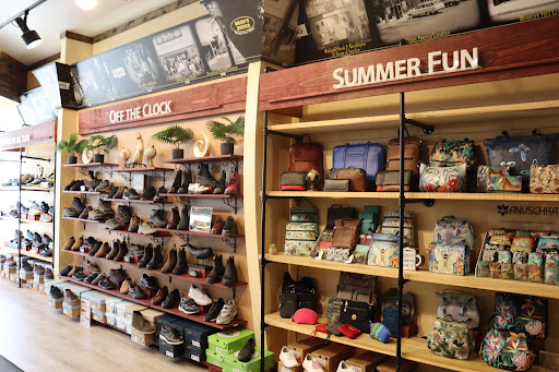 Shoe Store «SHOES-n-FEET», reviews and photos, 2398 Lombard St, San Francisco, CA 94123, USA