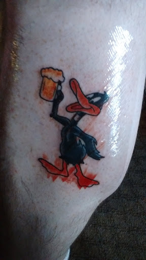 Tattoo Shop «No Guts No Glory Tattoo», reviews and photos, 1333 NW U.S. 101, Lincoln City, OR 97367, USA