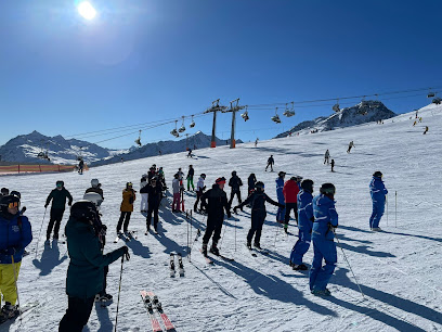 Skischule Ötztal Giggijoch Bergstation
