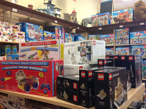 Toy Store «Piccolo Mondo Toys», reviews and photos, 12345 SW Horizon Blvd, Beaverton, OR 97007, USA