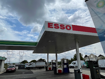 ESSO à Chelles