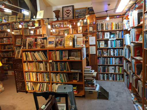 Used Book Store «Old Capitol Books», reviews and photos, 559 Tyler St, Monterey, CA 93940, USA