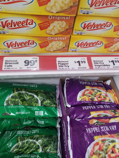 Grocery Store «Save-A-Lot», reviews and photos, 1001 Majestic Dr, Fenton, MO 63026, USA