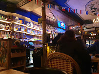 Atmosphère du Restaurant The Hideout Paris Gare du Nord - n°3