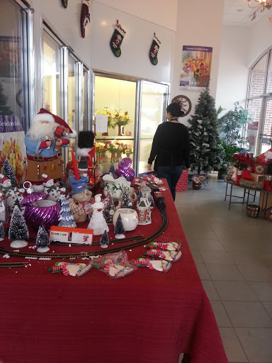 Florist «1-800Flowers/Colonial», reviews and photos, 1430 High St #1106, Williamsburg, VA 23185, USA