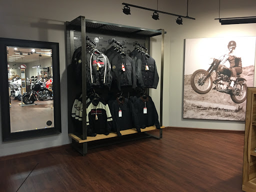 Motorcycle Dealer «RideNow Powersports Concord & Indian Motorcycle Concord», reviews and photos, 254 Concord Pkwy S, Concord, NC 28027, USA