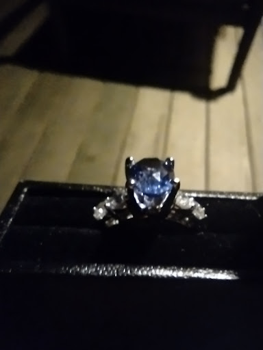 Jeweler «James Martin Jewelers Inc», reviews and photos, 1640 John F Kennedy Rd, Dubuque, IA 52002, USA