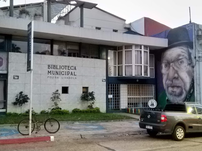 Biblioteca Municipal Felisa Lisasola