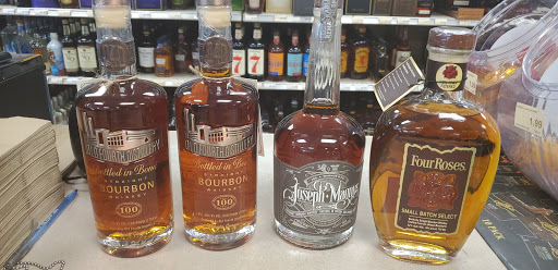 Liquor Store «Northside Drive Liquor Store», reviews and photos, 1341 Northside Dr NW, Atlanta, GA 30318, USA