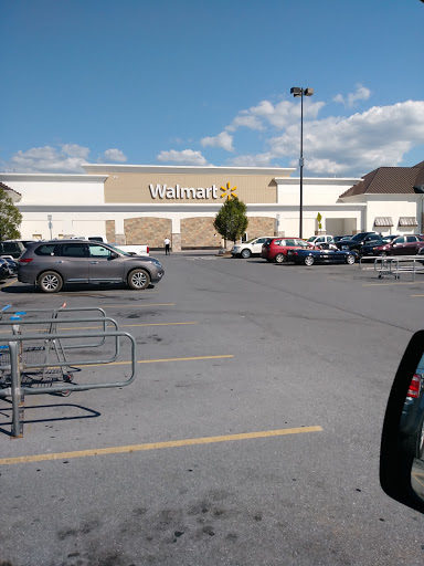 Department Store «Walmart Supercenter», reviews and photos, 10 Riverton Commons Dr, Front Royal, VA 22630, USA